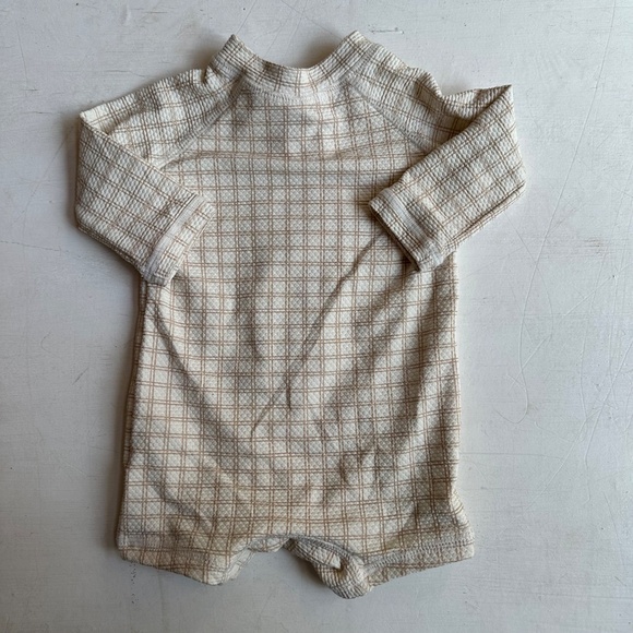 Quincy Mae Long Sleeve One Piece Rashguard in Oat Check - Picture 6 of 6